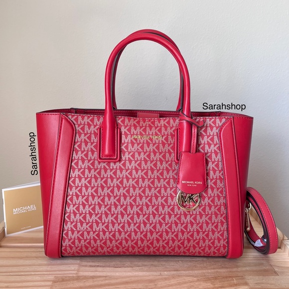 🌼Michael Kors with iPad case